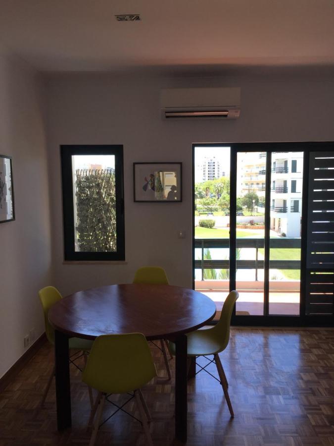 קווארטיירה Tossan House In Vilamoura Downtown מראה חיצוני תמונה